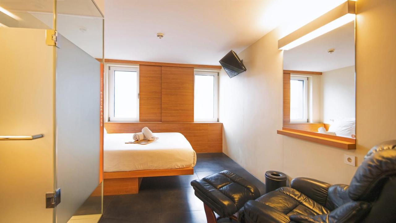 Easyhotel Frankfurt City Center Francfort-sur-le-Main Extérieur photo